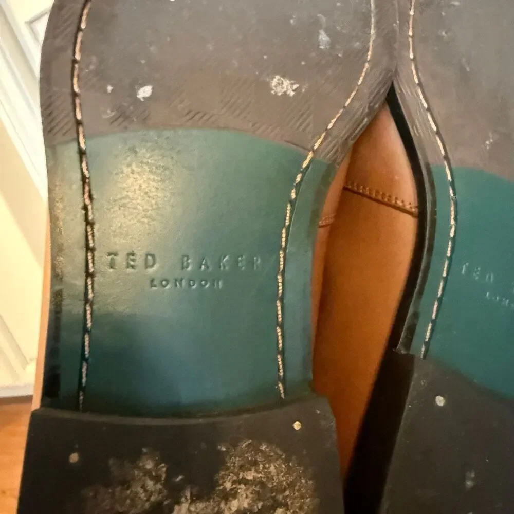 Ted Baker Addlerc debossed leather saddle loafers size 9